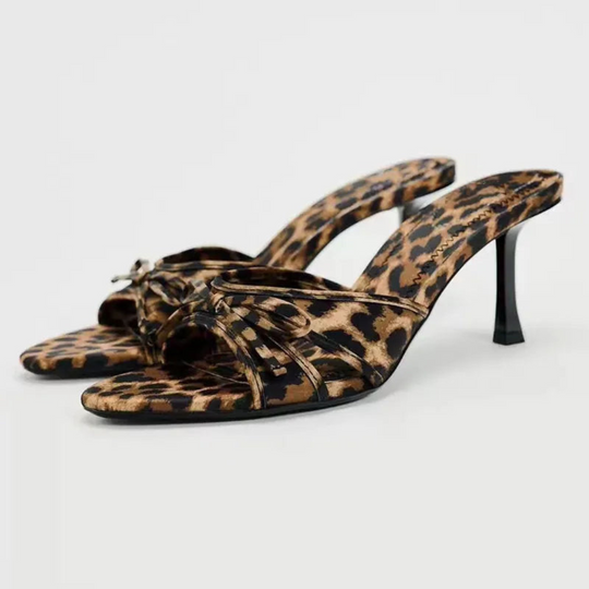 Satin-Sandalen mit Absätzen für Damen | Bogen Einzelheiten