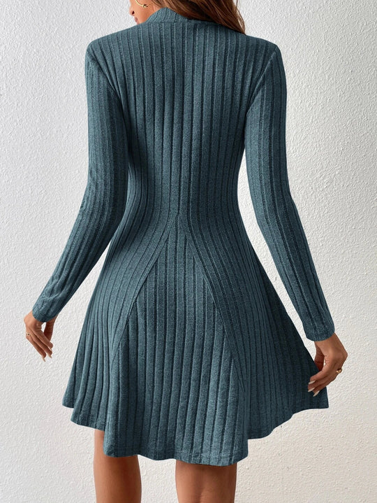 Schlankes Kleid für Damen | Mini