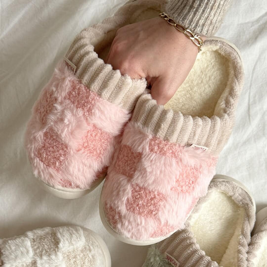 Flauschige Karierte Hausschuhe für Damen | Gemütliche mit Geripptem Bündchen