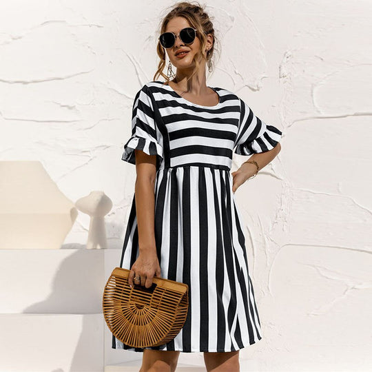 Gestreiftes Damenkleid | Mini