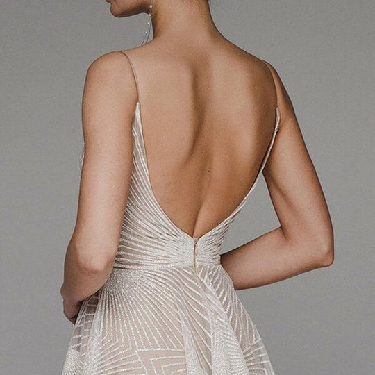 Damen Kleid mit V-Ausschnitt | Midi