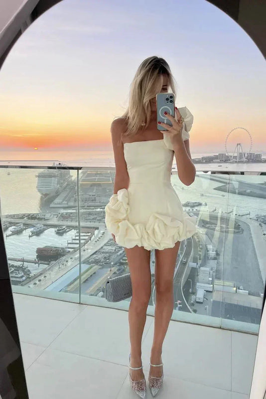 Trägerloses Minikleid für Damen | Rüschen