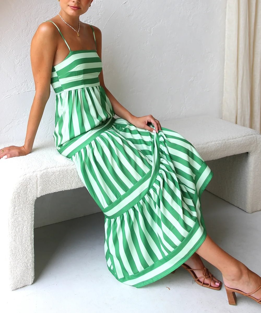 Gestreiftes Kleid für Damen | Gestaffelt Midi