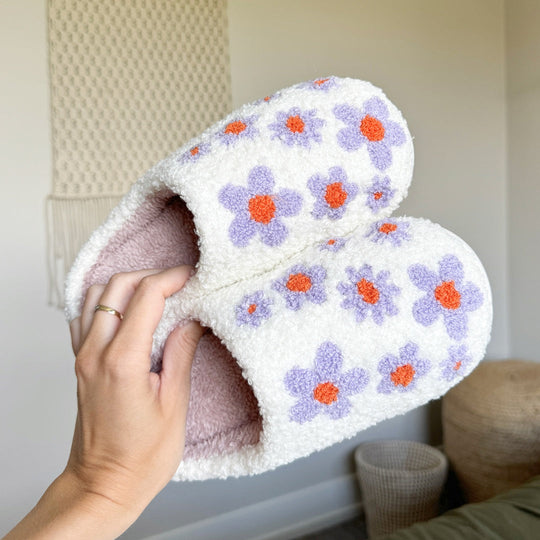 Flauschige Bestickte Blumen-Hausschuhe für Damen | Geschlossene