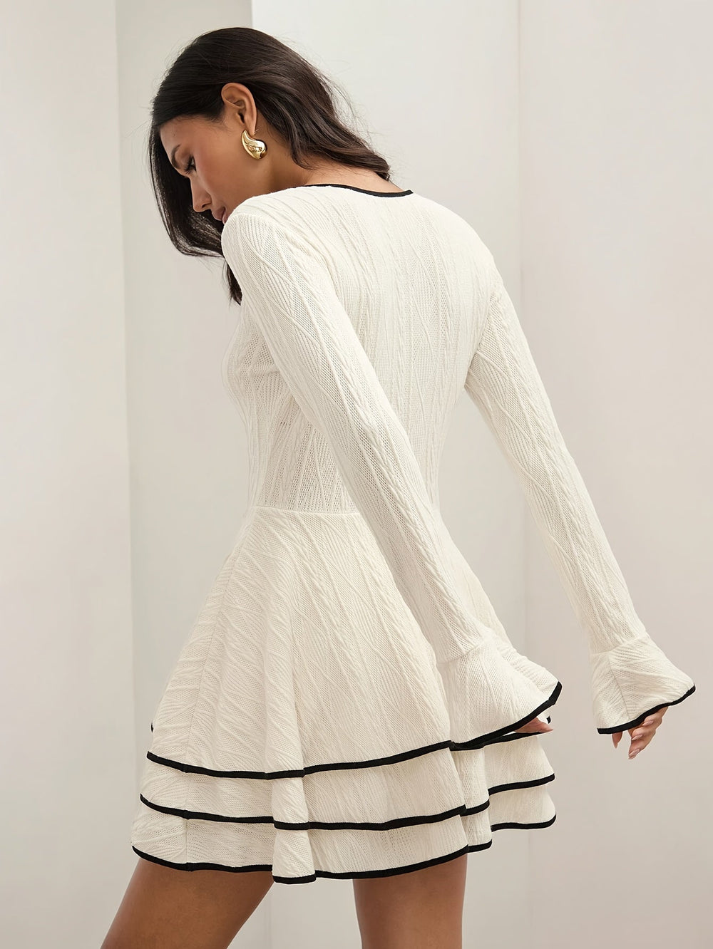 Damen Kleid mit Rüschensaum | Mini