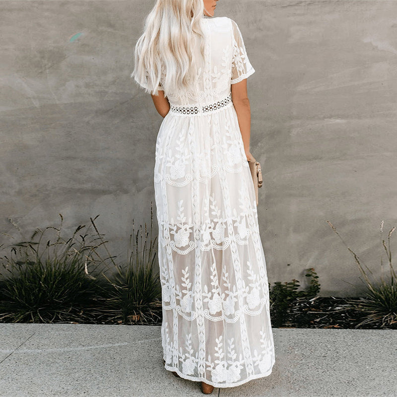 Elegantes Damen Maxikleid aus Spitze | V-Ausschnitt