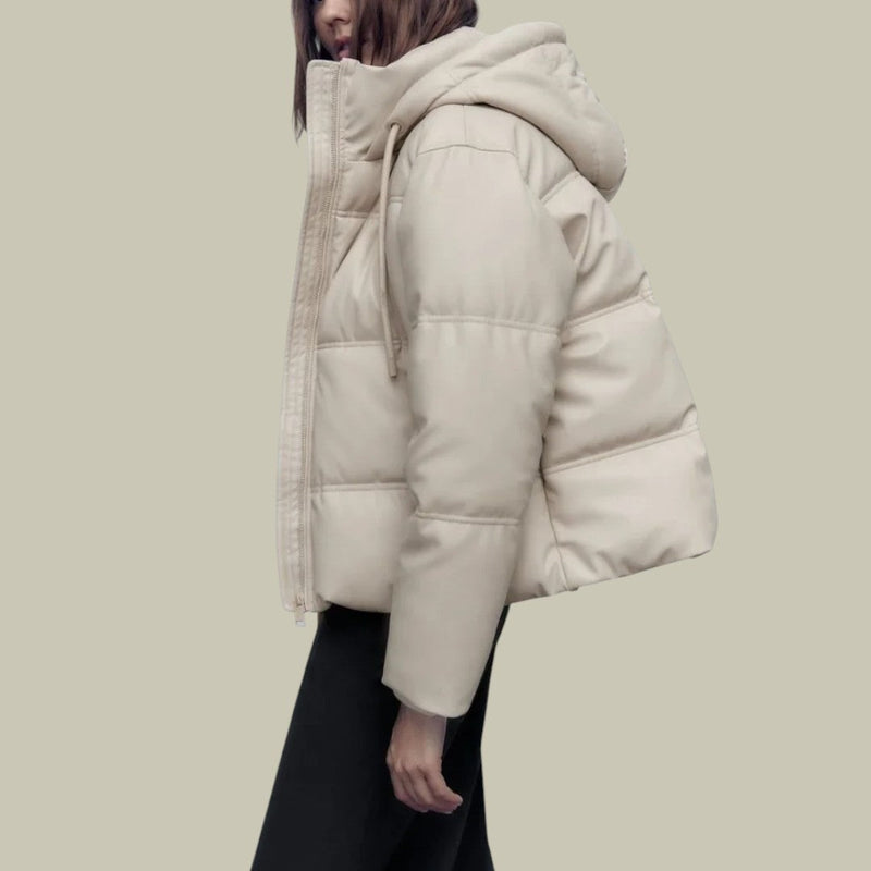 Kurze Pufferjacke für Damen | Oberbekleidung mit Kapuze und Reißverschluss vorne