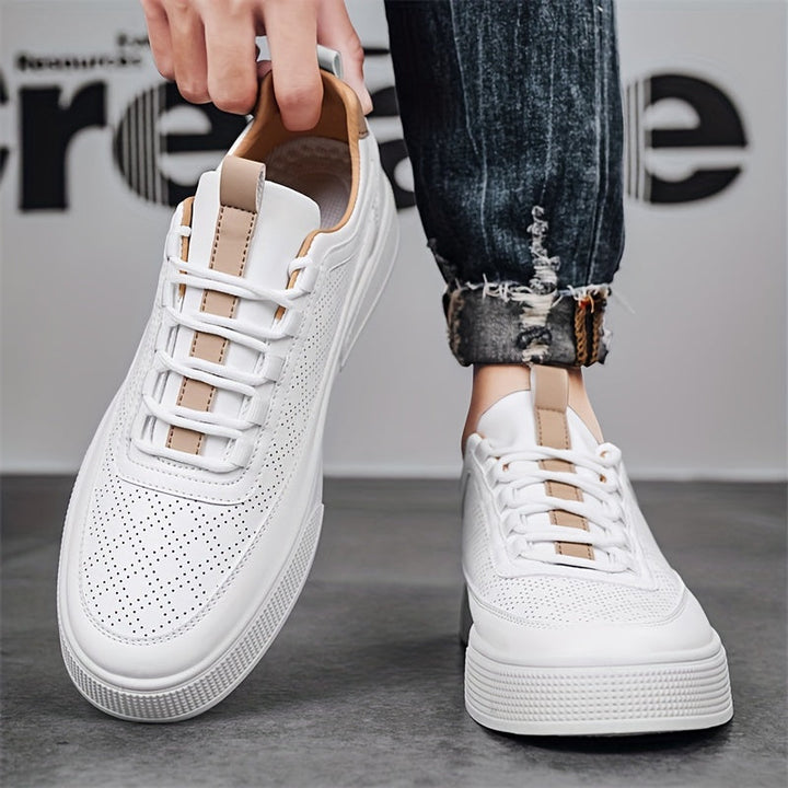Męskie białe sneakersy | perforowane buty casual