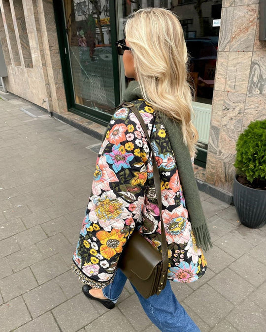 Übergroße geblümte Jacke für Damen | Gepolstert