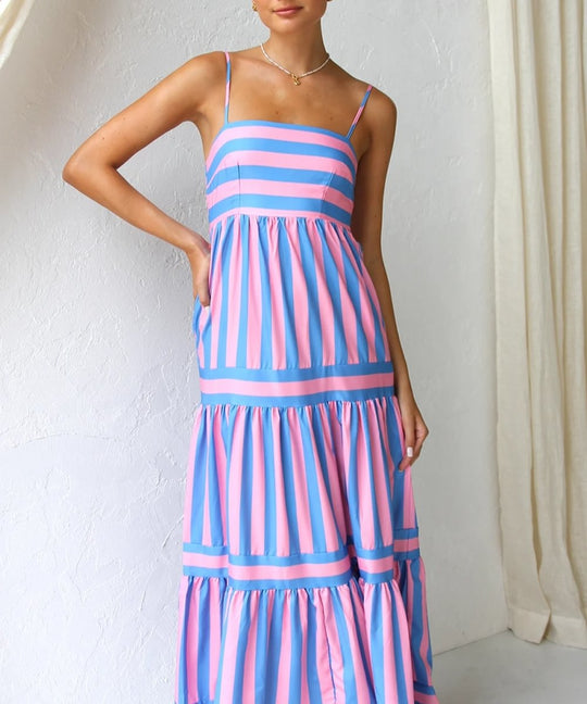 Gestreiftes Kleid für Damen | Gestaffelt Midi