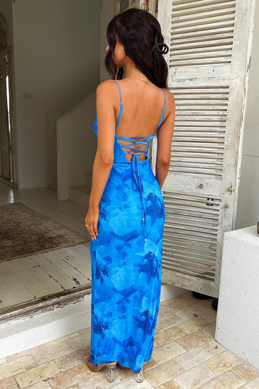 Elegantes Kleid mit Blumenmuster | Knoten