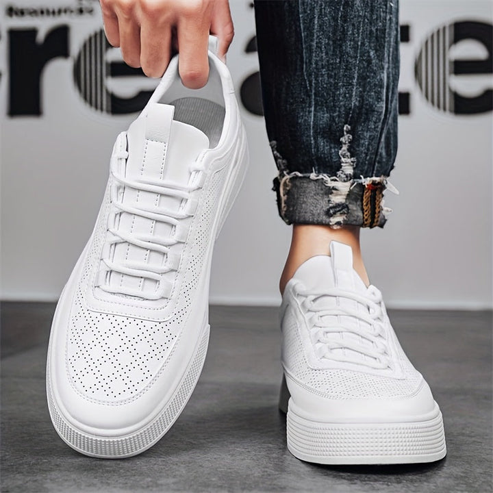 Męskie białe sneakersy | perforowane buty casual