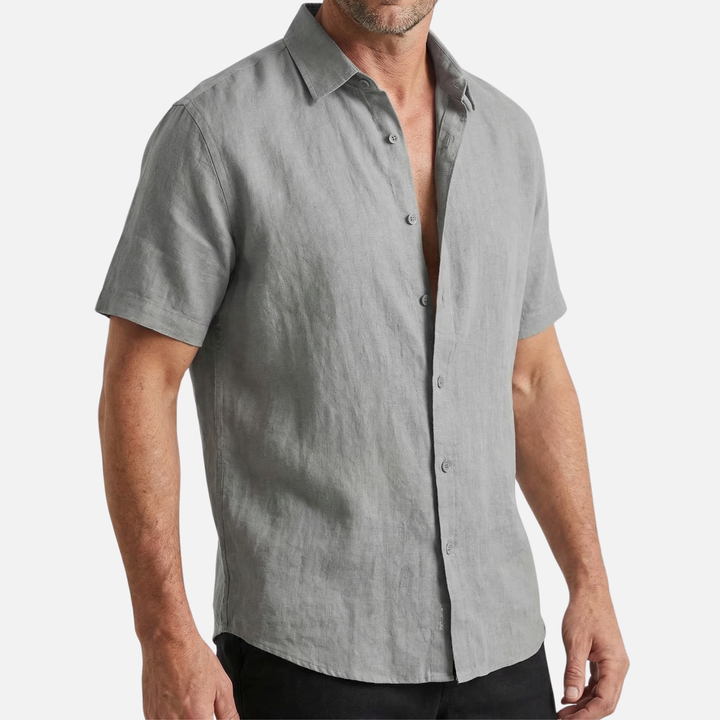Breathable Linen Short Sleeve Shirt in Relaxed Fit for Men