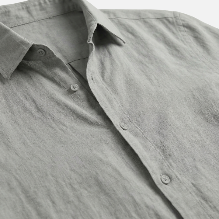 Breathable Linen Short Sleeve Shirt in Relaxed Fit for Men