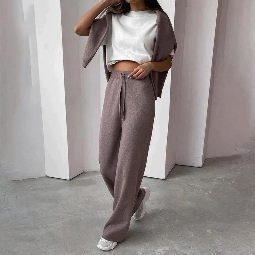 Elegantes Freizeitanzug für Damen