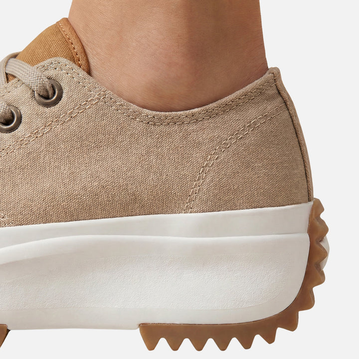 Sneakersy z płótna na platformie z falistą podeszwą dla kobiet
