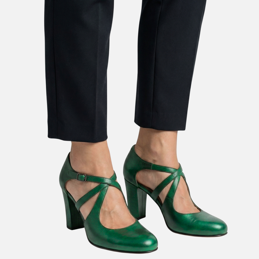 Kreuzriemen_Pumps_mit_Blockabsatz_f_r_Damen_9