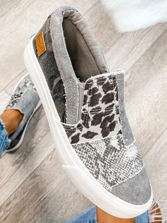 Damenschuhe mit Tiermuster aus Segeltuch | Slip-on