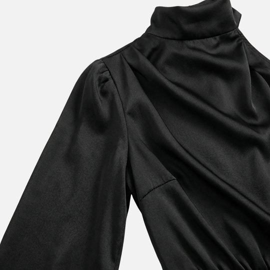 Elegantes Damen-Satin-Midikleid mit One-Shoulder-Schnitt und Seitenschlitz