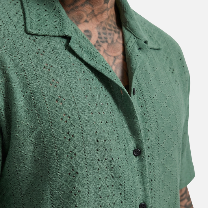 Patterned short-sleeve shirt for men