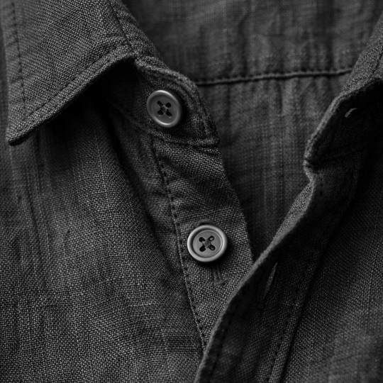 Herren Leinenhemd mit geknöpften Manschetten und langen Ärmeln