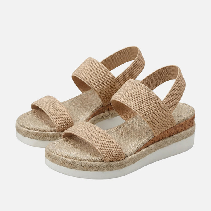Sandały na platformie z juty – styl espadryli dla kobiet