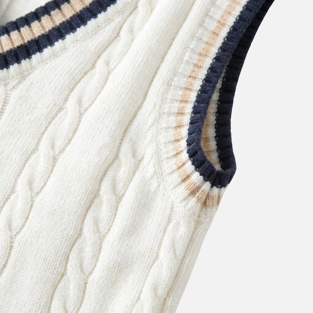 Klassisches V-Ausschnitt Weste mit Kabelstrickmuster für Herren