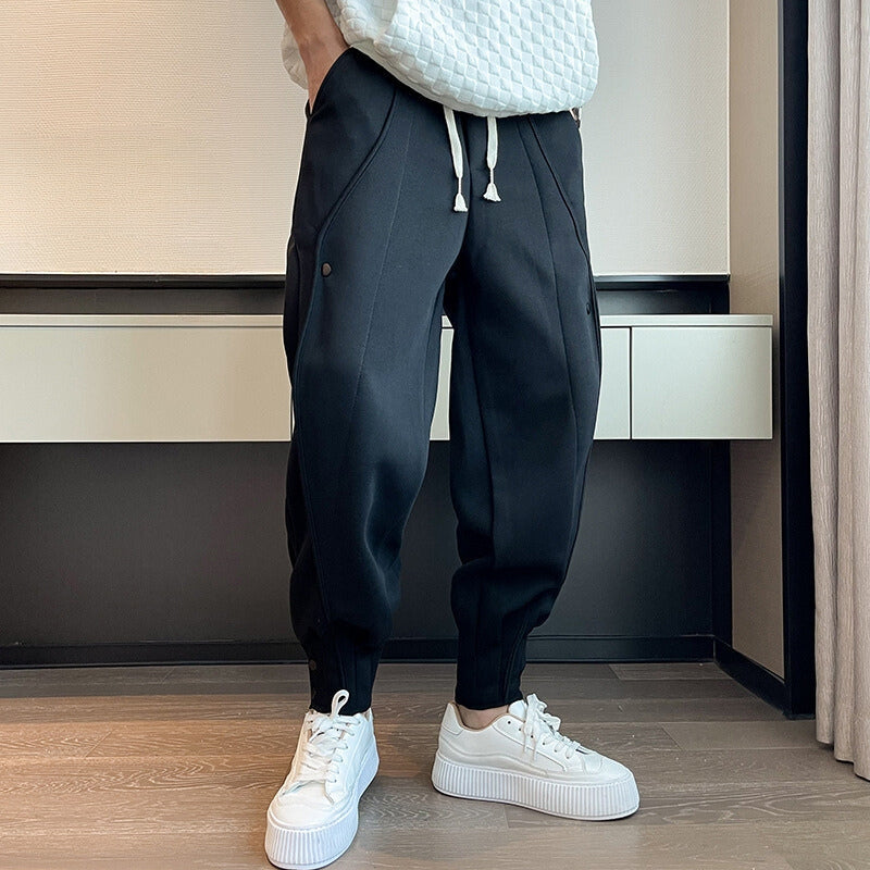 Konisch Zulaufende Jogginghose für Herren | Bündchen an den Knöcheln