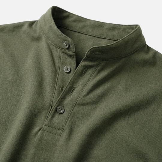 Körpernahes Jersey-Shirt mit Stehkragen für Herren
