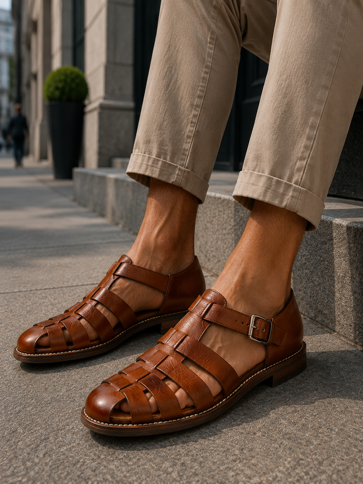 Leder Fischersandalen mit geschlossener Spitze fuer Herren 2