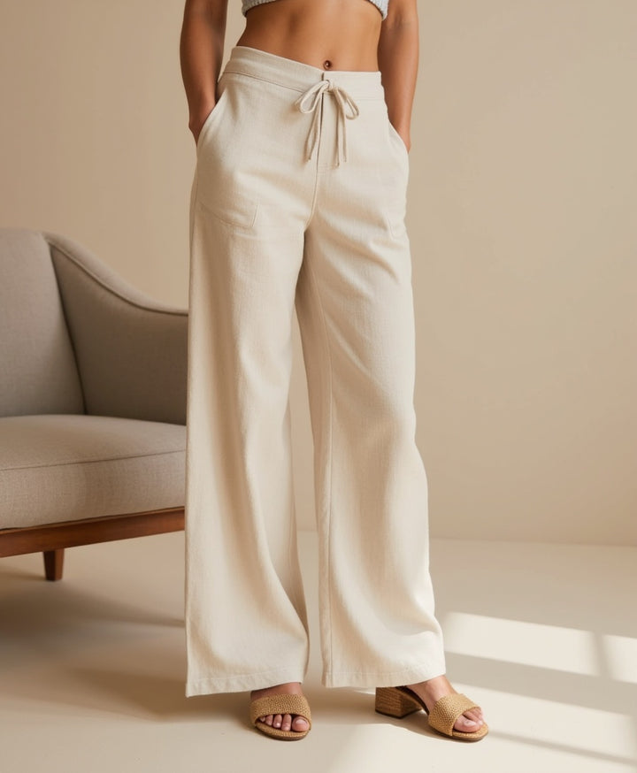 Leichte Sommerhose mit elastischem Bund und Kordelzug für Frauen