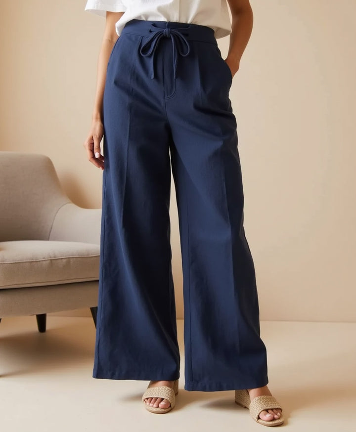 Leichte Sommerhose mit elastischem Bund und Kordelzug für Frauen
