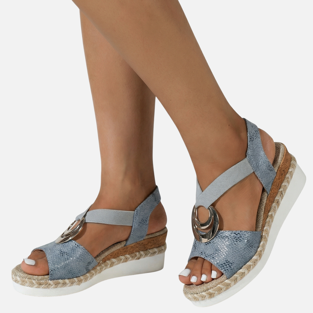 Plattform Wedgesandalen mit Metallringen für Damen