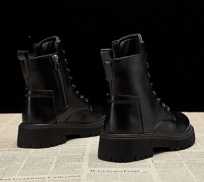 Hochgeschnittene Damenstiefel | Winter