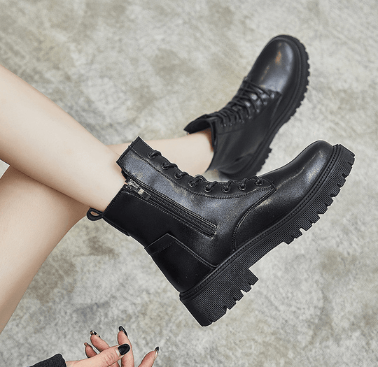 Hochgeschnittene Damenstiefel | Winter
