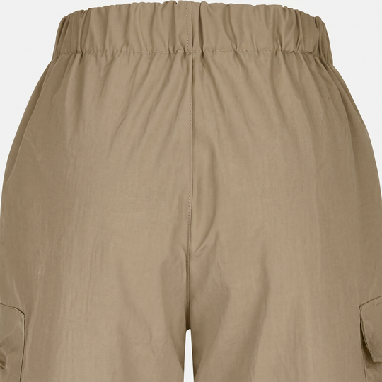 Sommerliche_Sportshorts_f_r_Herren_mit_Rei_verschlusstaschen_9