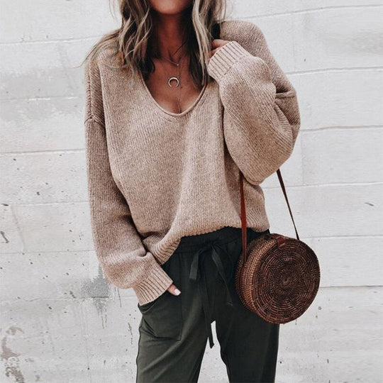 Eleganter Damenpullover | Tiefer V-Ausschnitt
